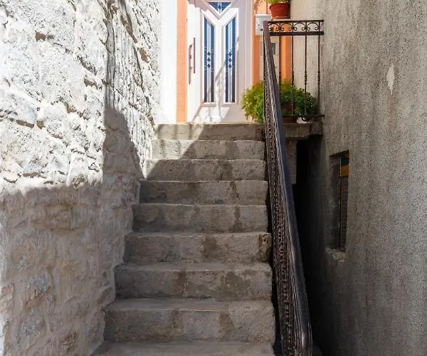 Grafulin * Kaštela