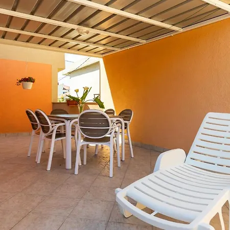 Grafulin Apartment *