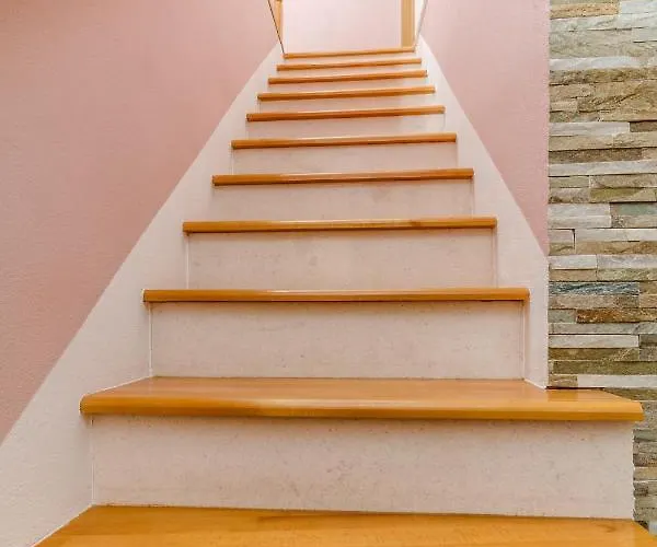 Grafulin Apartament *